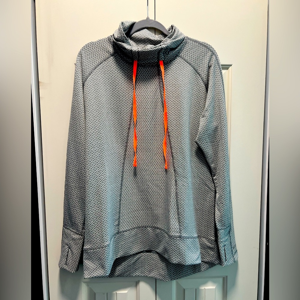 Avalanche Pullover